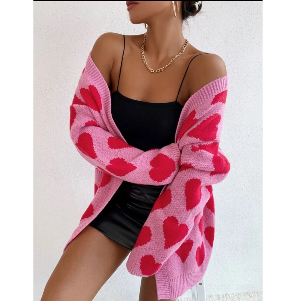 Allover Heart Pattern Knit Cardigan ๐ - Picture 5 of 5